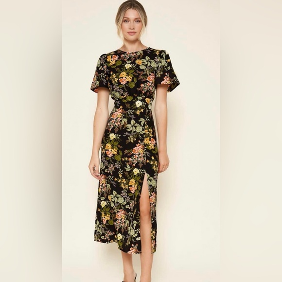 COPY - Floral midi dress 🌼🌸 - Picture 3 of 5